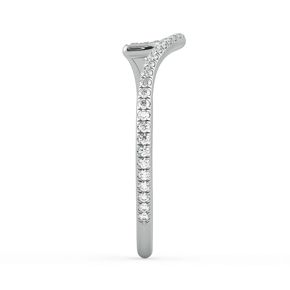 Abbraccio Quarter Moon Curved Diamond Band