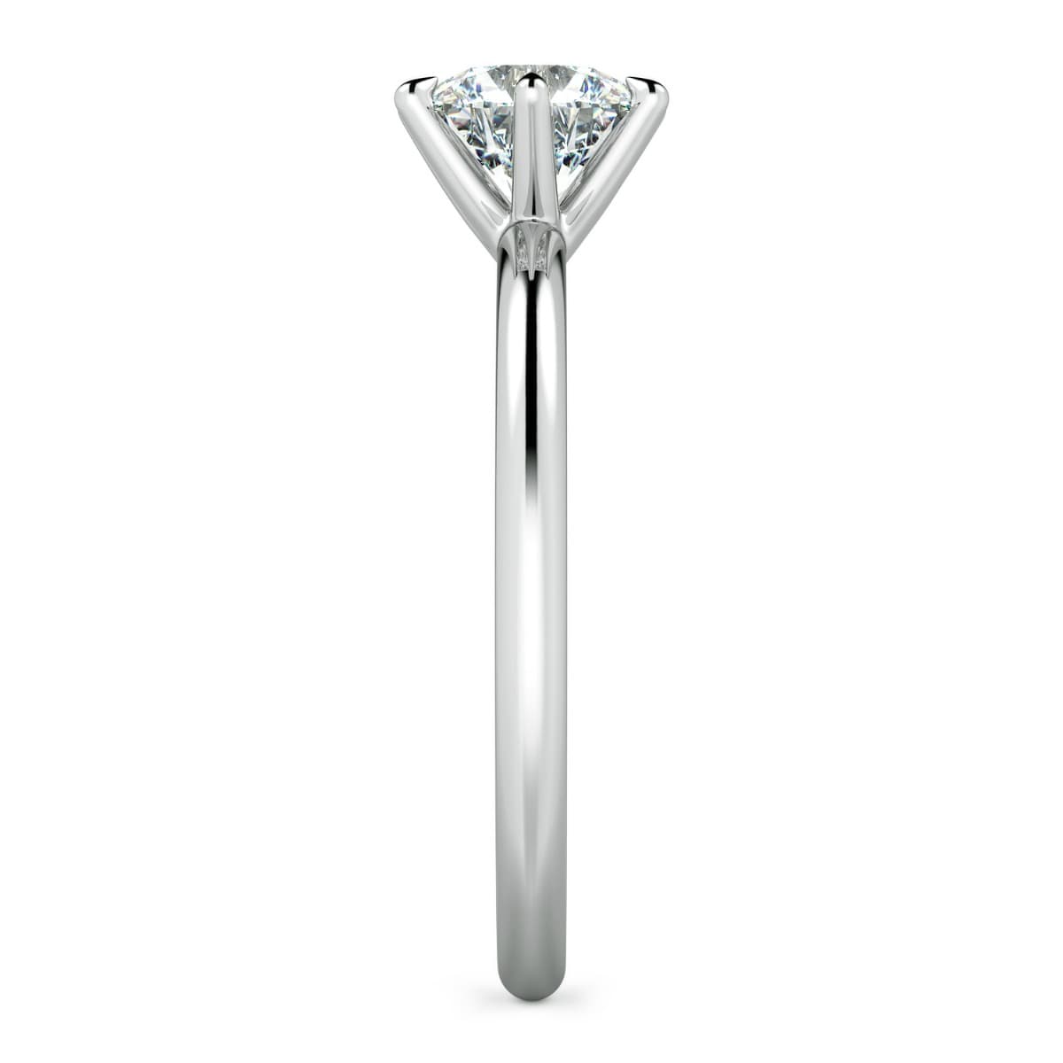 Norme de Classic Engagement Ring for Women