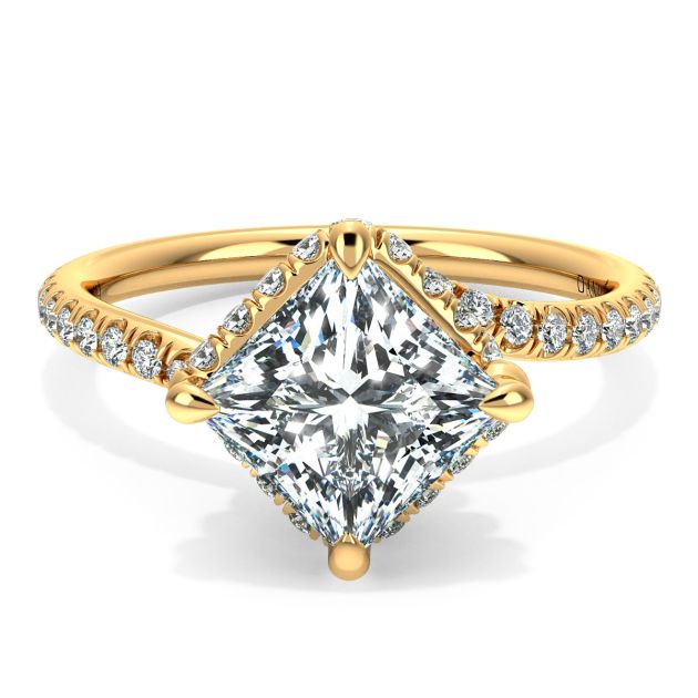 Danhov Abbraccio Swirl Princess Diamond Engagement Ring in 18k Yellow Gold