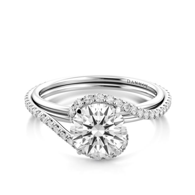 Danhov Abbraccio Designer Engagement Ring in Platinum