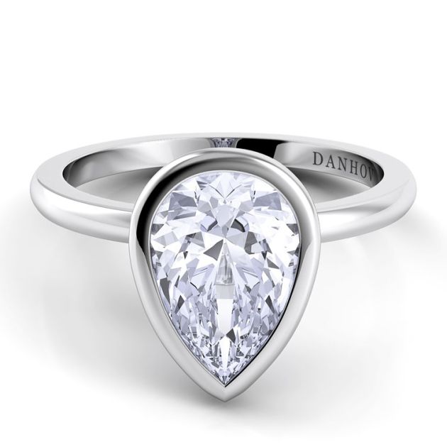 Danhov Per Lei Pear Shaped Engagement Ring in 14k White Gold