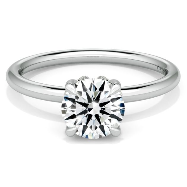 Danhov Classico Engagement Ring in 18k White Gold