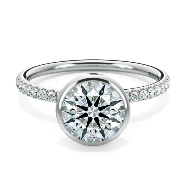 Norme de Danhov Engagement Ring in Platinum