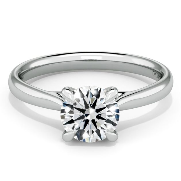 Norme de Danhov  Engagement Ring for Women in Platinum