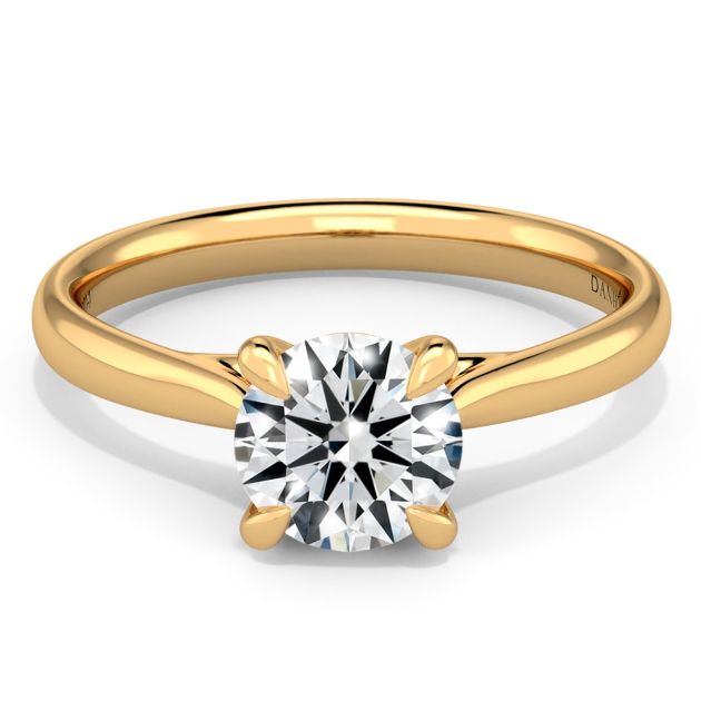 Norme de Danhov  Engagement Ring for Women in 18k Yellow Gold