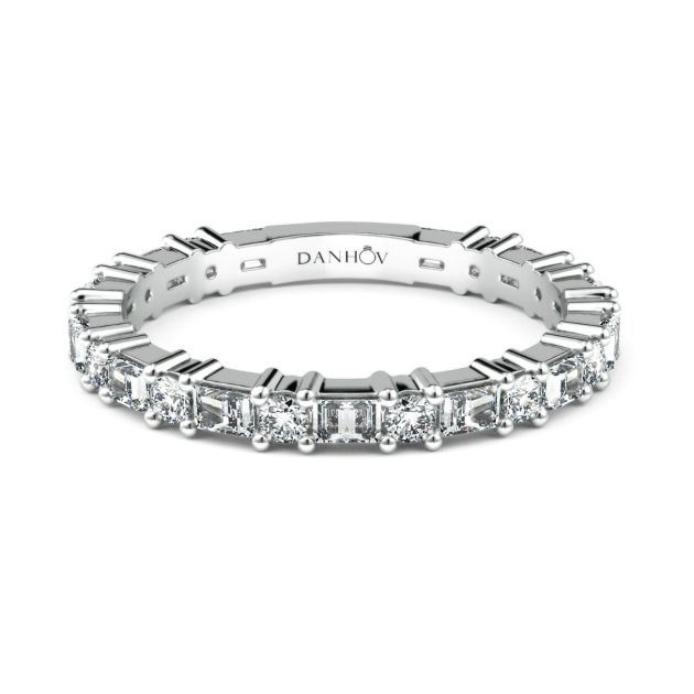 Danhov Voltaggio Diamond Wedding Band in Platinum