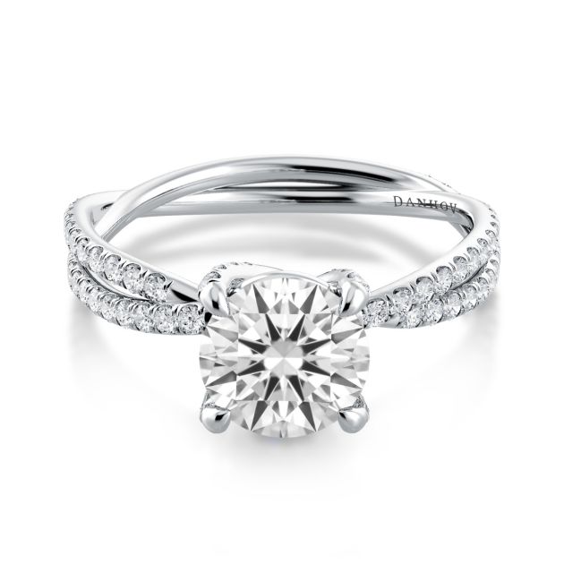 Danhov Eleganza Designer Engagement Ring in 18k White Gold