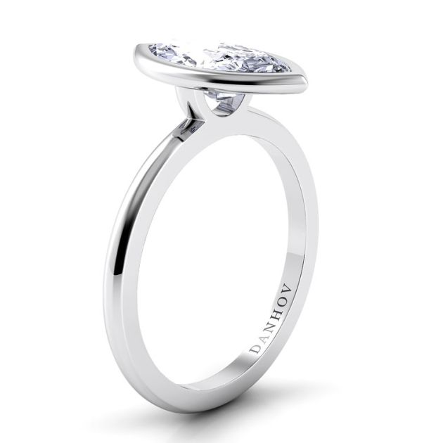 Danhov Per Lei Marquise Diamond Engagement Ring in 14k White Gold
