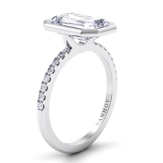 Danhov Per Lei Emerald Cut Diamond Engagement Ring in 14k White Gold