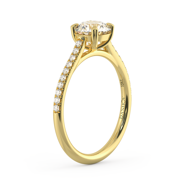Danhov Classico Engagement Ring in 18k Yellow Gold