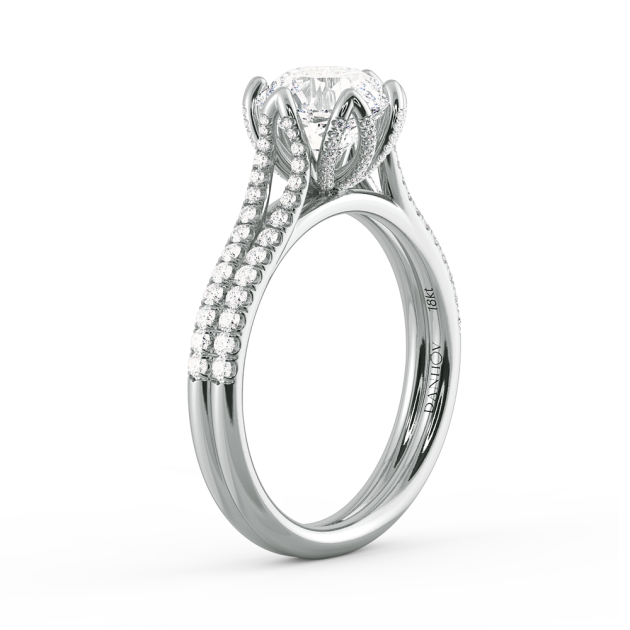 Danhov Classico Diamond Engagement Ring in Platinum