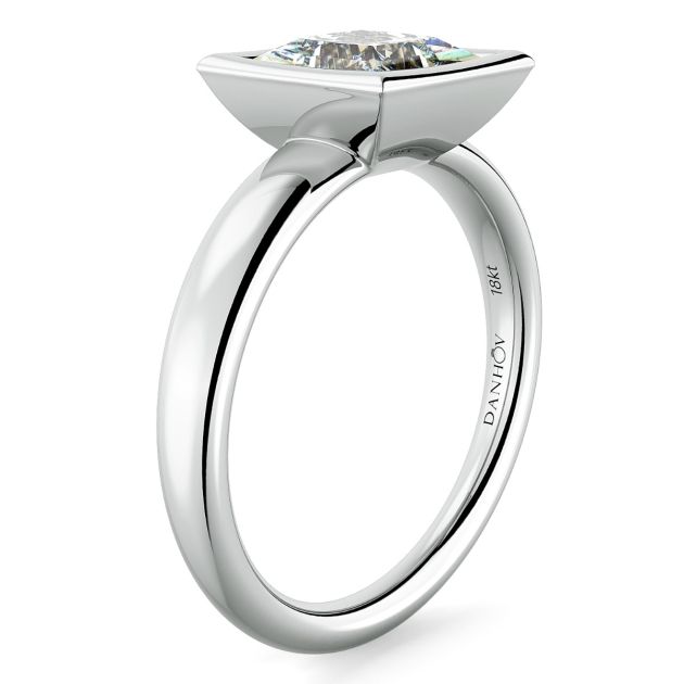 Norme de Danhov Engagement Ring in 18k White Gold