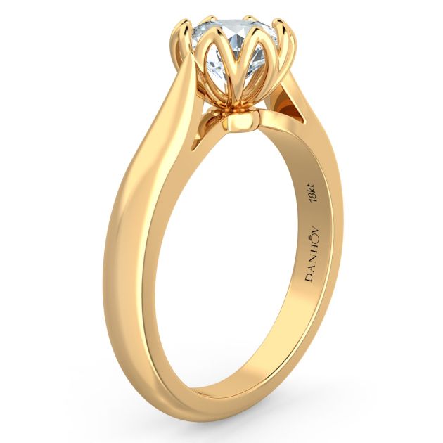 Danhov Classico Handcrafted Diamond Engagement Ring in 14k yellow Gold