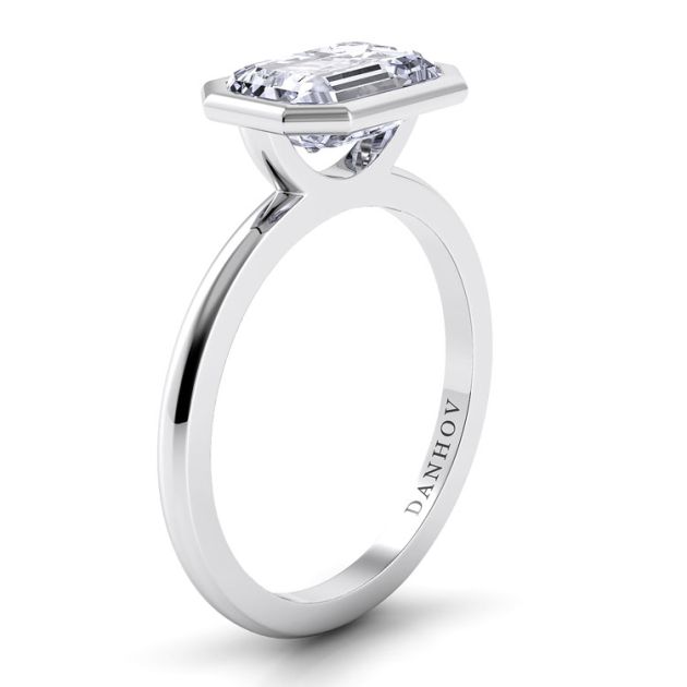 Danhov Per Lei Single Shank Emerald Engagement Ring in 14k White Gold