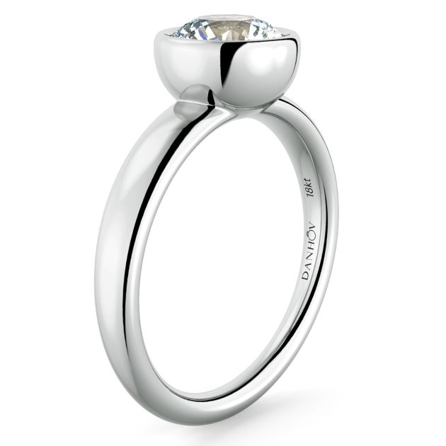 Norme de Danhov Engagement Ring in Platinum